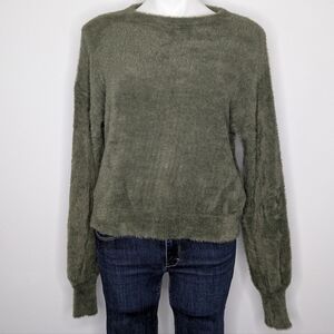 ✨3/$15 Express Green Feather Eyelash Fuzzy Long Sleeve Sweater XS